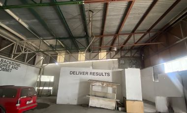 VENTA Bodega 1000 m2  y 385 m2 oficinas   Col. Industrial. NEGOCIABLE