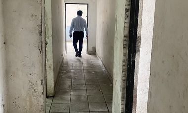 VENTA Bodega 1000 m2  y 385 m2 oficinas   Col. Industrial. NEGOCIABLE