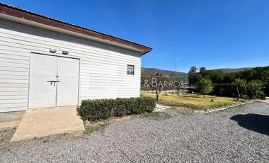 CASA EN VENTA EN CURACAVI