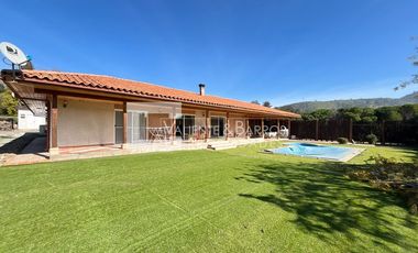 CASA EN VENTA EN CURACAVI