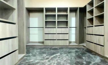 Casa en Olivos residencial con terminados de máxima calidad