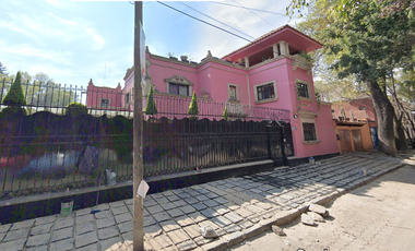 EXCELENTE OPORTUNIDAD!!!!! Hermosa casa, en Coyoacán CDMX.