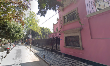 EXCELENTE OPORTUNIDAD!!!!! Hermosa casa, en Coyoacán CDMX.