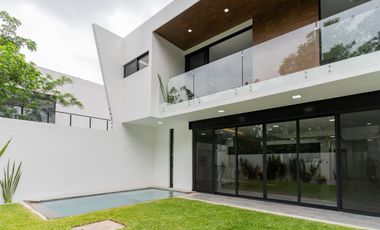 HERMOSA CASA EN VENTA $7,100,000 AJUSCO COLONIA BUENAVISTA CUERNAVACA