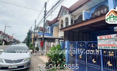 หมู่บ้านเสนาวิลล่า91 ซอยรังสิต-นครนายก21 (ใกล้ฟิวเจอร์พาร์ครังสิตแอนสเปลล์)
