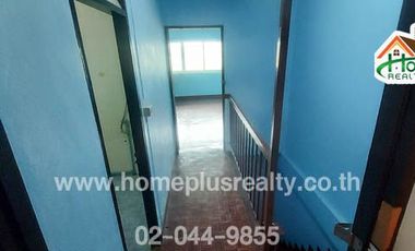หมู่บ้านเสนาวิลล่า91 ซอยรังสิต-นครนายก21 (ใกล้ฟิวเจอร์พาร์ครังสิตแอนสเปลล์)