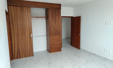 Venta Residencia en Valle Imperial 4 Recamaras 4 baños