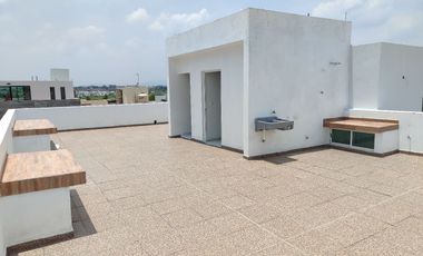 Venta Residencia en Valle Imperial 4 Recamaras 4 baños