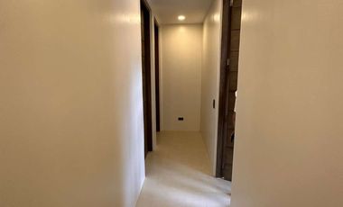 House and Lot for Lease and Sale at  SRE2 near Ayala Malls Solenad and Vista Mall! Santa Rosa City, Laguna.