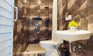 RUMAH CANTIK DALAM CLUSTER DI MAGUWOHARJO SLEMAN, SEMI FURNISH