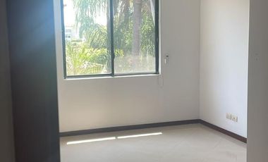 Samborondon, Renta de Linda casa 4 dormitorios con Jacuzzi sin Muebles