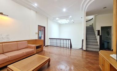 Dijual Villa Siap Huni di Taman Polonia IV - Medan