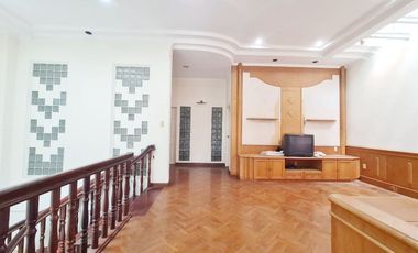 Dijual Villa Siap Huni di Taman Polonia IV - Medan