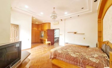 Dijual Villa Siap Huni di Taman Polonia IV - Medan