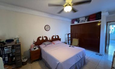 Casa en Costa Verde a una cuadra de Ruiz Cortines