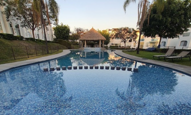 BELLISIMA CASA EN HERMOSO CONDOMINIO PARA VACACIONAR JUNTO AL LAGO