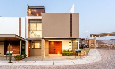 Casas de Lujo en Nuevo Refugio