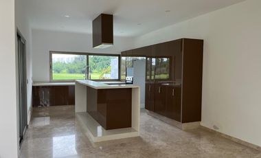 CASA NUEVA EN VENTA, PARAISO COUNTRY CLUB, E. ZAPATA, MORELOS.