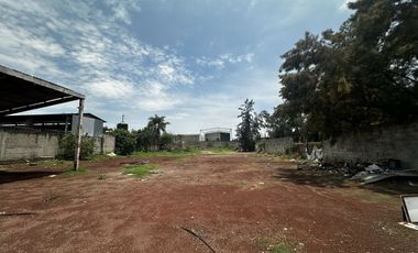 Terreno en Venta en Los Cajetes Industrial