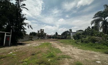 Terreno en Venta en Los Cajetes Industrial