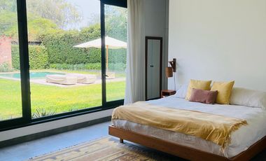 Casa Moderna y Lujosa con Piscina y Acabados  Premium ✨