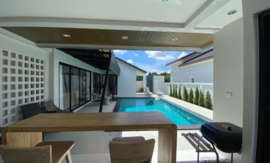New Modern-Style Villa with 3 Bedrooms for Rent in Ao Nang, Krabi