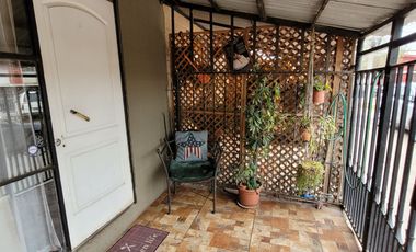 Casa En Pasaje Dalcahue Comuna Puente Alto
