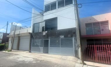 CASA EN VENTA CERRO AZUL COLINAS DEL PADRE 1A SECCION