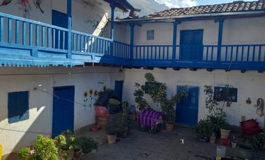 VENTA DE CASA COLONIAL EN EL CENTRO DE CALCA 90M2 IDEAL PARA CONSTRUCCION DE HOTEL