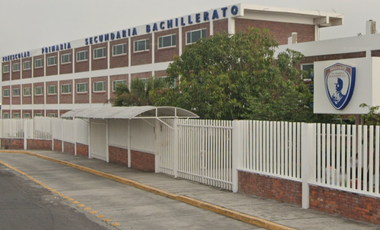 CASA EN RIO LOS AMATES, FRACC. LOMAS DEL RIO MEDIO, VERACRUZ. ¡CASA EN REMATE! -FQA