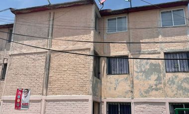 CUAUTITLAN DEPARTAMENTO REMODELADO CERCA DE TREN SUBURBANO