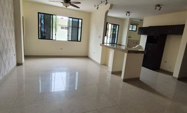 Departamento en Alquiler Los Olivos, Los Ceibos, 2 Hab, 3 Bañ, Seguridad.