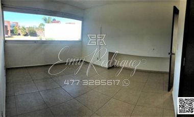 LOMAS DE GRAN JARDIN, 3 REC; 4 AUTOS, SALÓN DE JUEGOS, VISTA PANORAMICA,