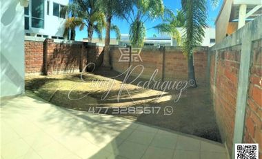 LOMAS DE GRAN JARDIN, 3 REC; 4 AUTOS, SALÓN DE JUEGOS, VISTA PANORAMICA,