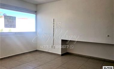 LOMAS DE GRAN JARDIN, 3 REC; 4 AUTOS, SALÓN DE JUEGOS, VISTA PANORAMICA,