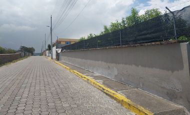 TERRENO EN VENTA ASCÁZUBI – CAYAMBE 2.880 M2