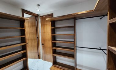 Hermosa casa a estrenar, con sótano, frente a parque (en coto con alberca)