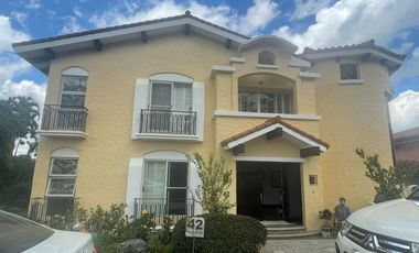 RR11 - House & Lot in Paseo de Alta Mira For Sale