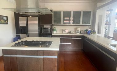 RR11 - House & Lot in Paseo de Alta Mira For Sale