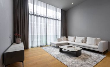 Modern luxury Pool Villa in Pradit Manutham for Sale