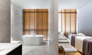 Modern luxury Pool Villa in Pradit Manutham for Sale