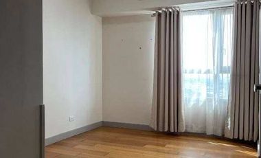 R81 - 3BR Unit For Lease In The Residences At Greenbelt