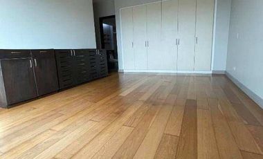 R81 - 3BR Unit For Lease In The Residences At Greenbelt