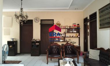 Dijual Rumah Strategis di Jl. Antena, Radio Dalam, Jakarta Selatan – Ideal untuk Kos-kosan atau Rumah Tinggal