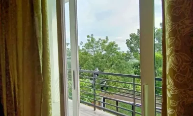 Ready for Occupancy Fully Furnished House with Swimming Pool in El Monte Grande, LLILOAN, Cebu