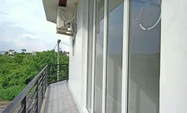Ready for Occupancy Fully Furnished House with Swimming Pool in El Monte Grande, LLILOAN, Cebu
