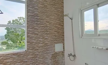 Ready for Occupancy Fully Furnished House with Swimming Pool in El Monte Grande, LLILOAN, Cebu