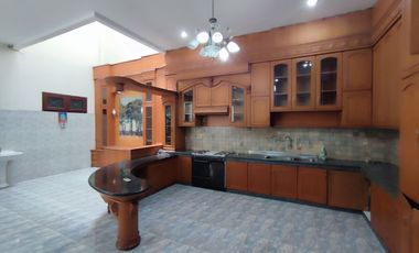 Dijual Villa Siap Huni Komplek Taman Polonia V -Medan