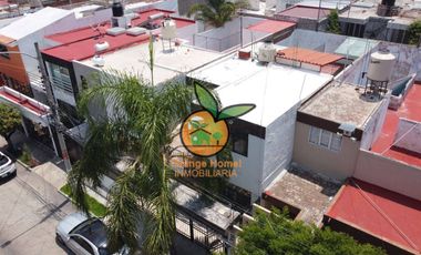 CASA EN VENTA EN JARDINES ALCALDE POR EL CODE Y TRANSITO, GDL.