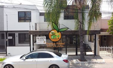CASA EN VENTA EN JARDINES ALCALDE POR EL CODE Y TRANSITO, GDL.